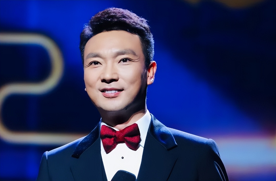 李梓萌康辉董卿朱军,朱军董卿鞠萍康辉李梓萌