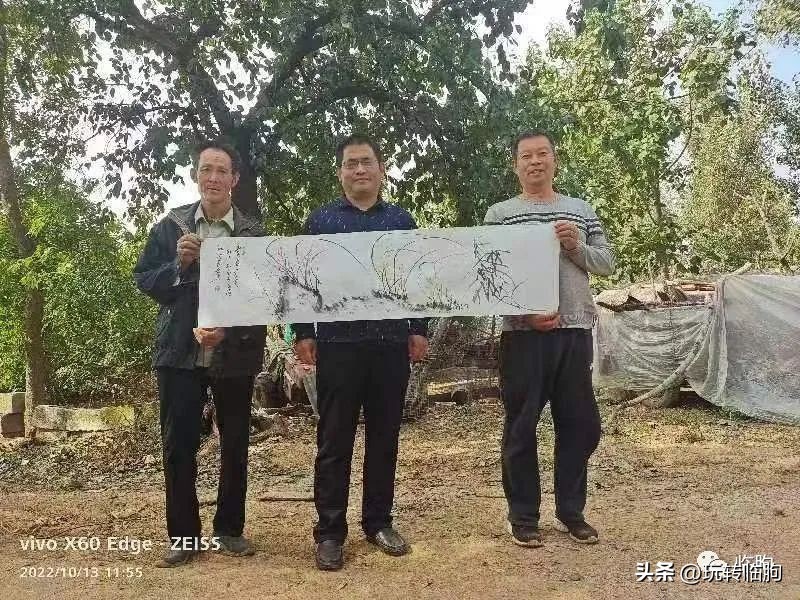 我们一同登上破头山