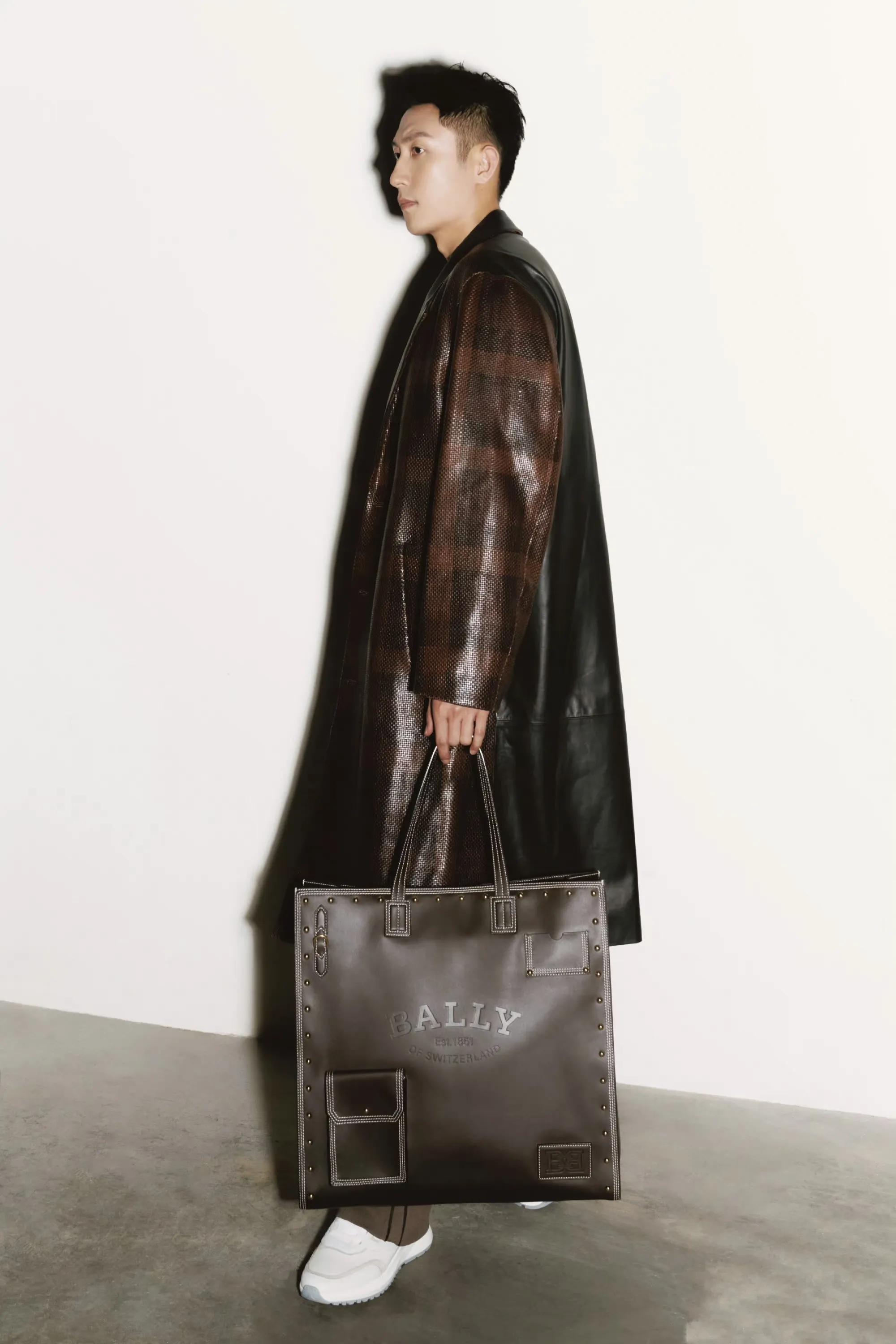 bally春夏新款outline小飞鞋,bally推出2022七夕限定系列