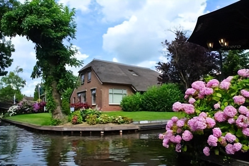 荷兰收入多少正常,荷兰为什么工资高物价低