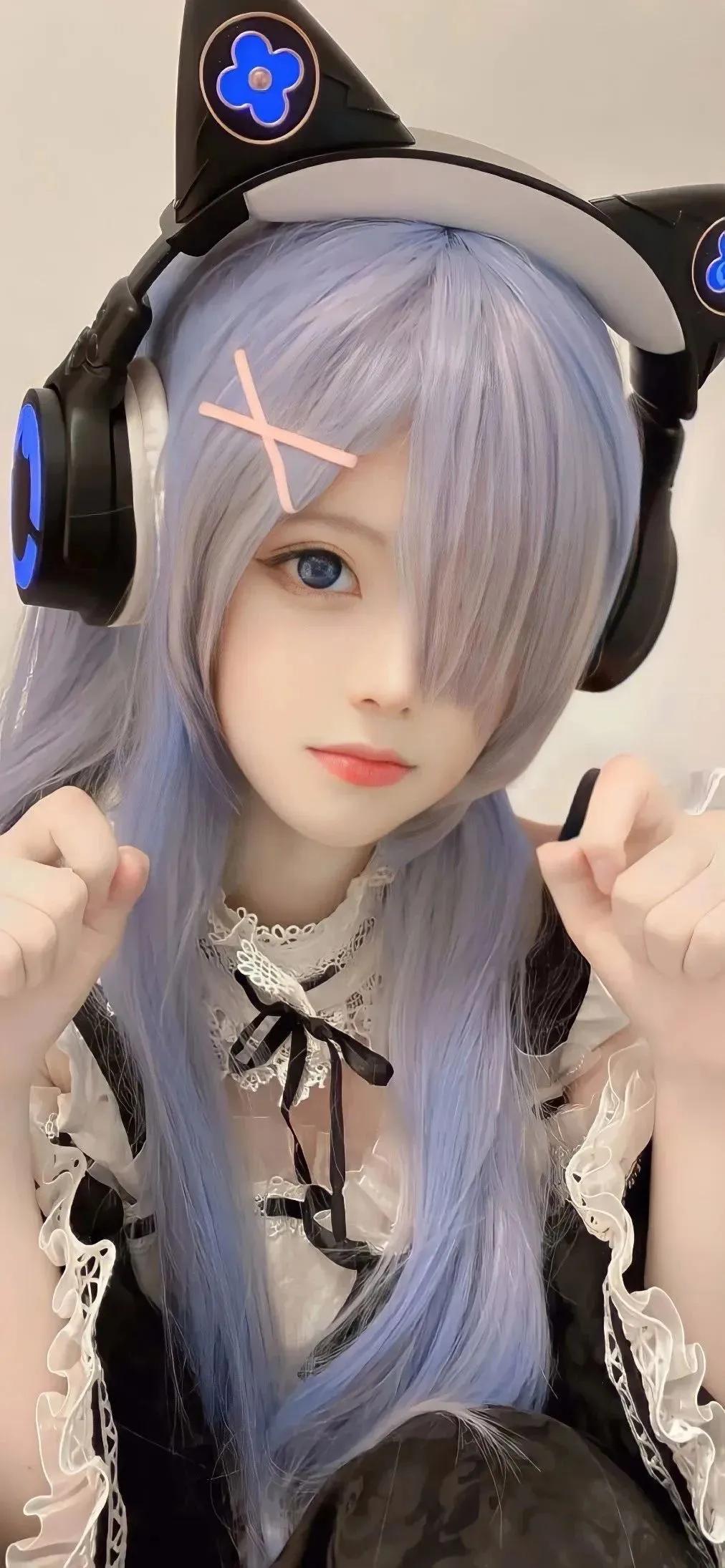 美女锁屏壁纸和桌面壁纸一套,抖音壁纸最近很火的美女壁纸原图