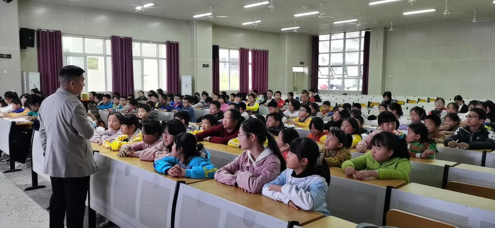 西行漫记第100集,西行漫记第32集