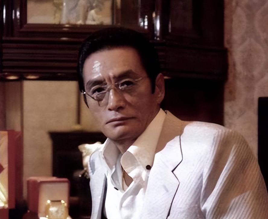 68岁日本黑帮老大不满下身尺寸，手术失败刺杀女护士，后来怎样了