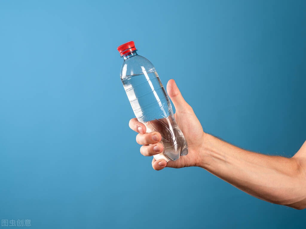 嘴皮一直发干是什么原因,嘴皮发干是怎么缓解