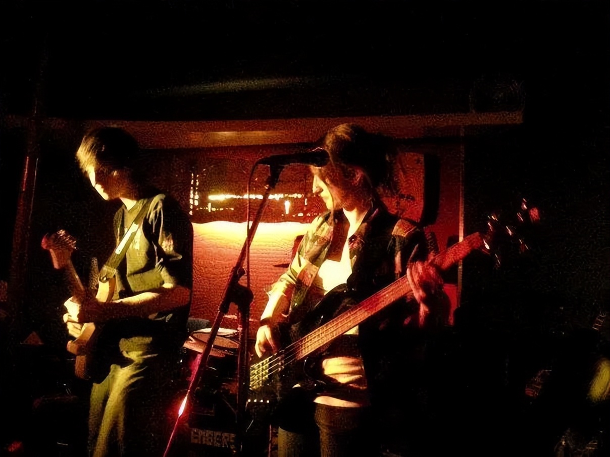 独立音乐人歌手推荐,独立乐队贝斯手