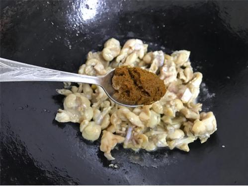 第一次吃牛蛙要注意什么,牛蛙怎样做肉质才紧实