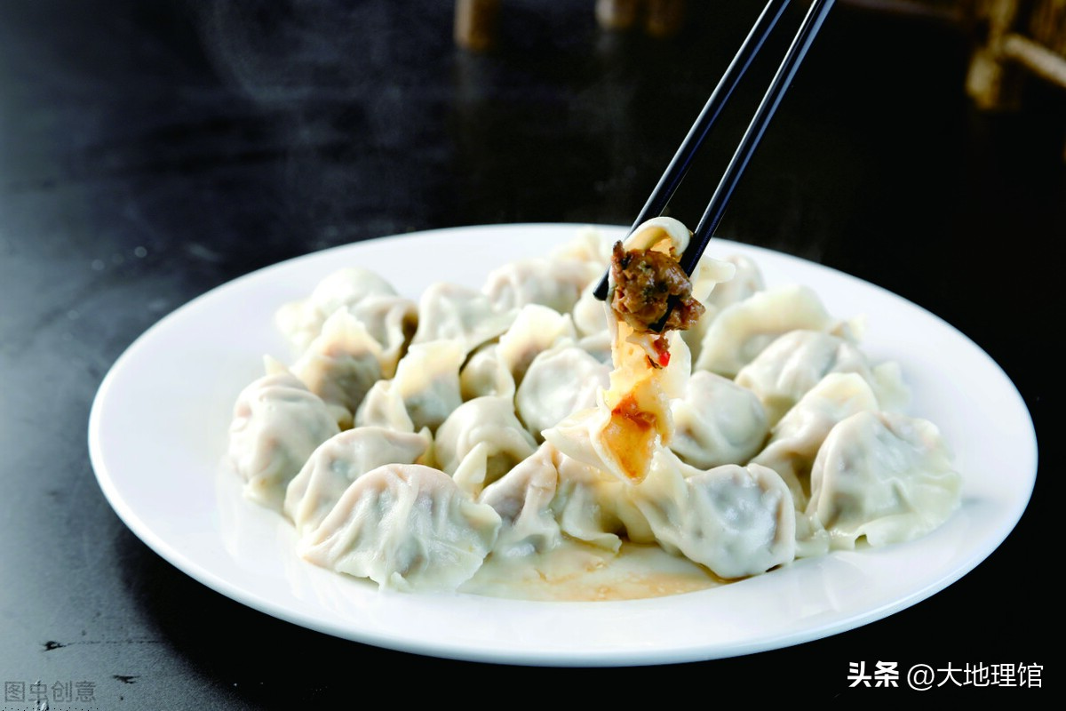 中国饺子之王为什么是东北饺子,东北饺子vs四川饺子