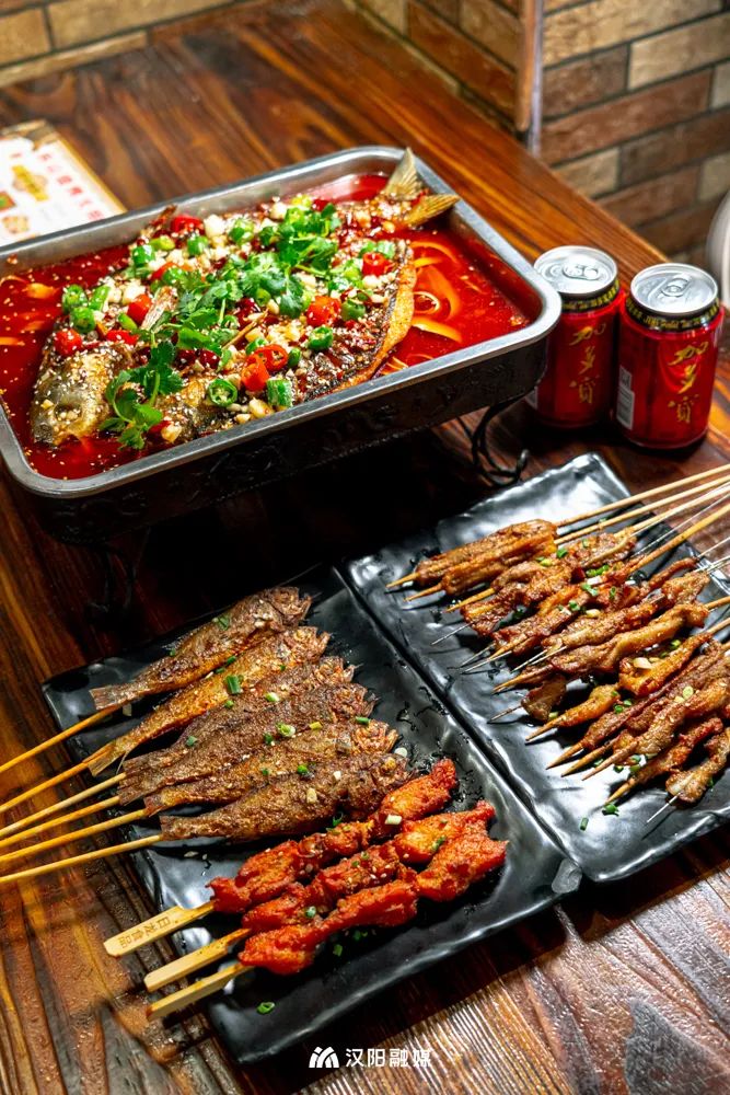 到汉阳踢球，512G的胃还不够用！