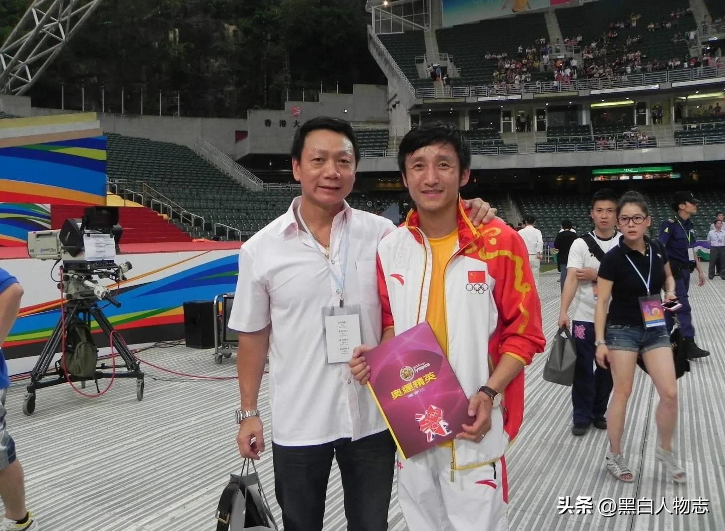 周星驰早期黑帮电影,周星驰电影中的黑社会大佬