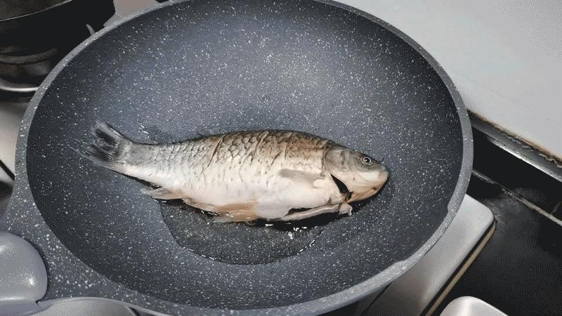 后悔没早点买GiPP居派星空不粘锅，颜值实力双在线，用一次就爱！