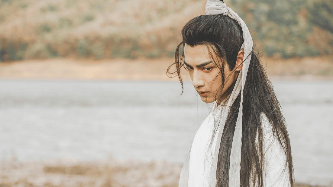 筷子腿、眯眯眼、痘坑脸,9位“男神”生图现原形,神颜变普男!