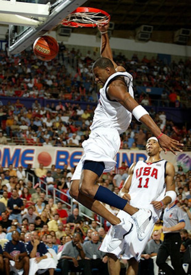 特雷西·麦克格雷迪球员生涯穿过的篮球鞋完整历史回顾