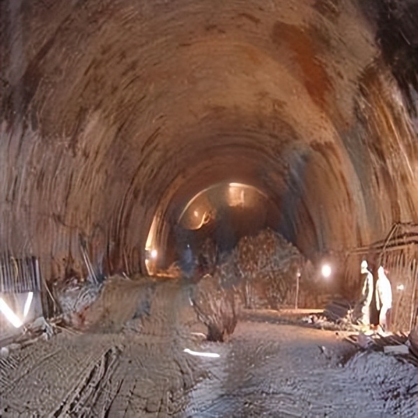 探地雷达原理示意图,探地雷达检测深度