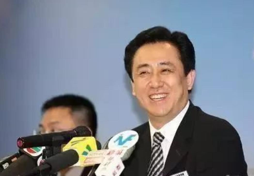 许家印卸任恒大有什么变化,许家印成立恒大之前做什么