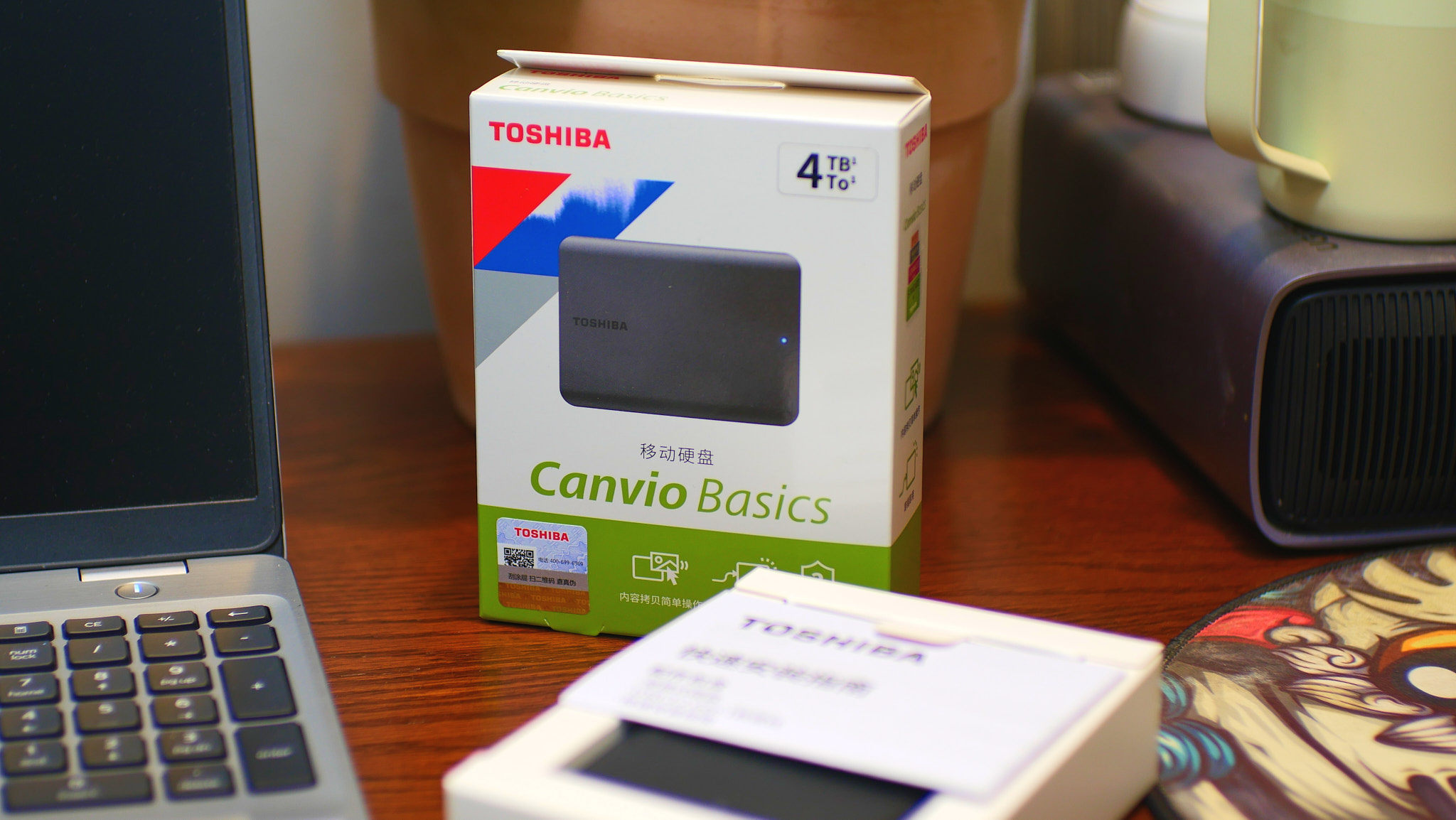 小体积大容量，4TB的超大数据也能装入口袋东芝4TB旗舰A5移动硬盘