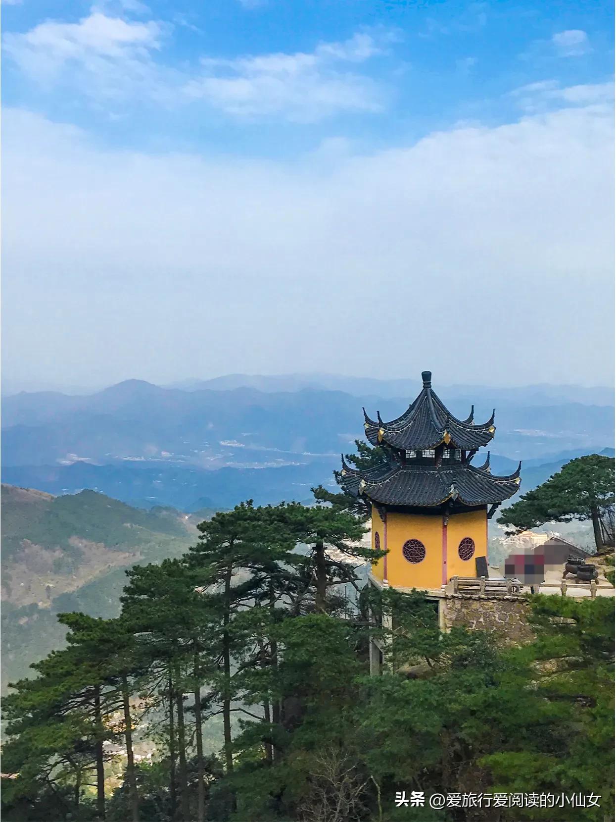莲花佛国九华山世界上最高的地藏圣像大铜像九华山祈福旅游攻略