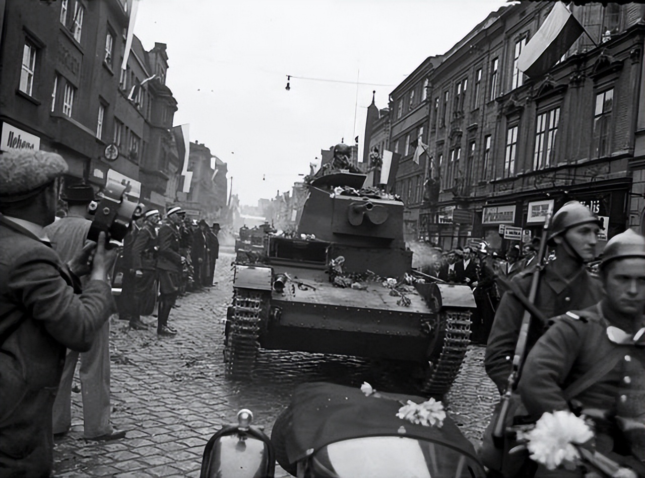 捷克曾有多辉煌？敢叫板希特勒，一枪没放惨遭瓦解