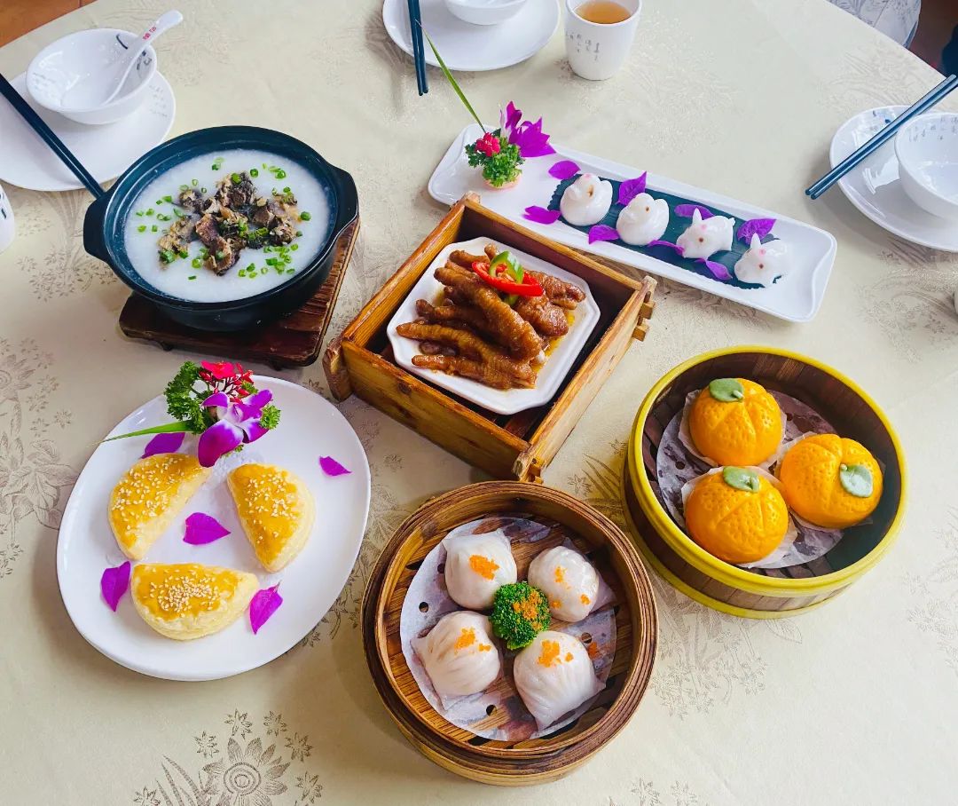 暑假旅游美食线路攻略大全,暑假旅游特色美食和景点