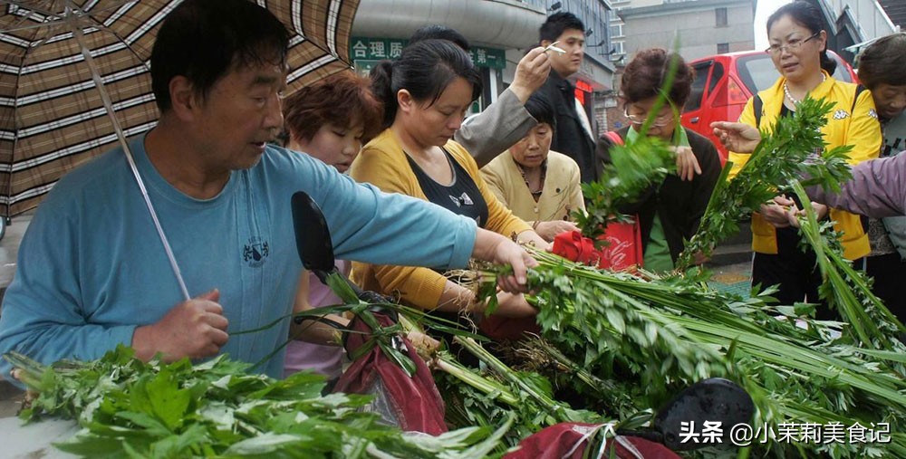 端午节挂艾草有什么讲究和忌讳,端午节挂艾草为何讲究倒着挂