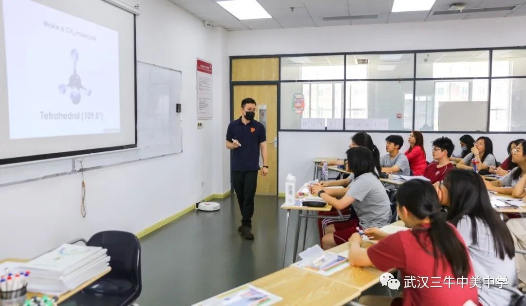 记录毕业典礼的快乐时光,学校毕业典礼上的那些事