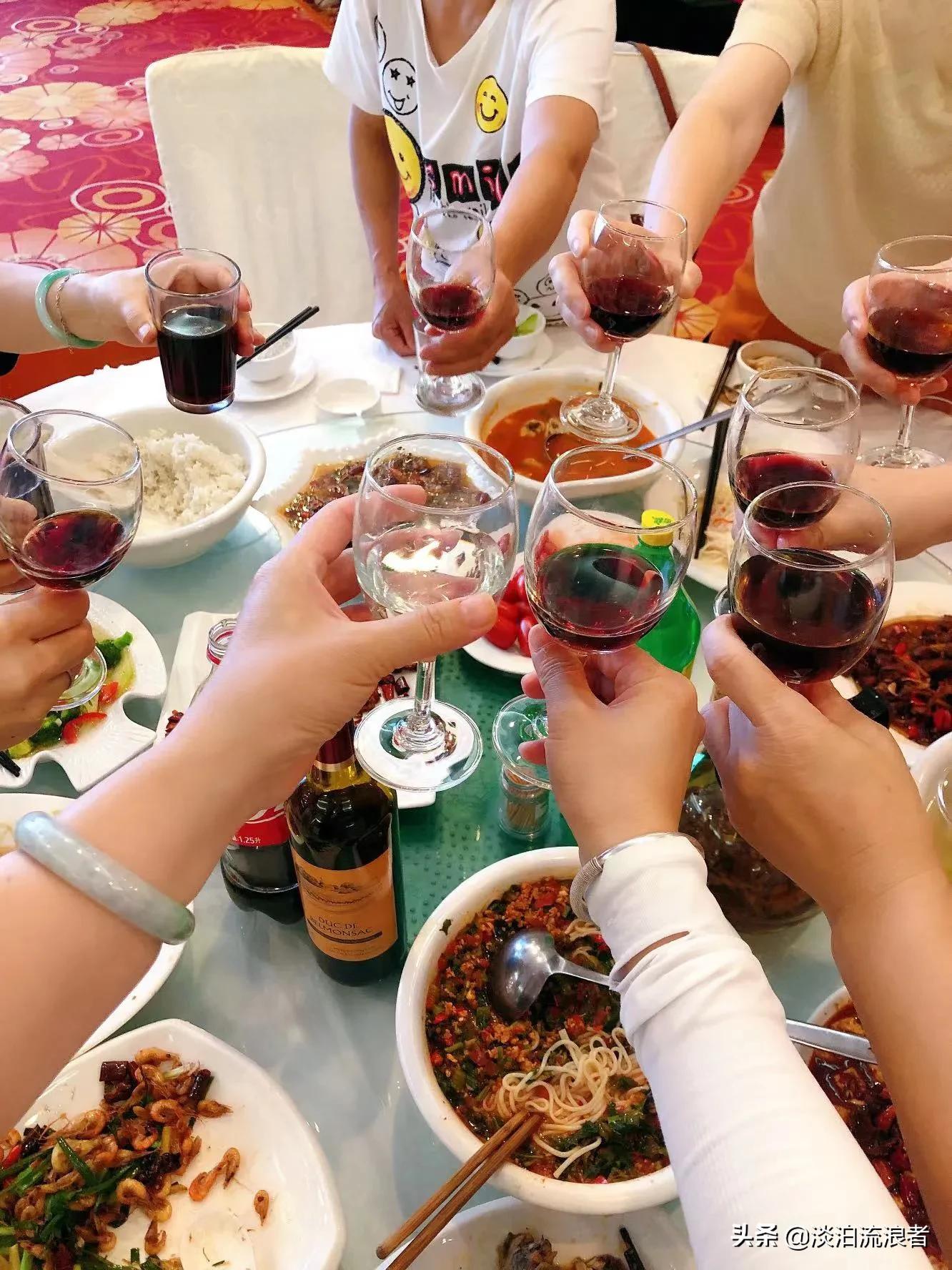 得闲去散散步,散步去云南