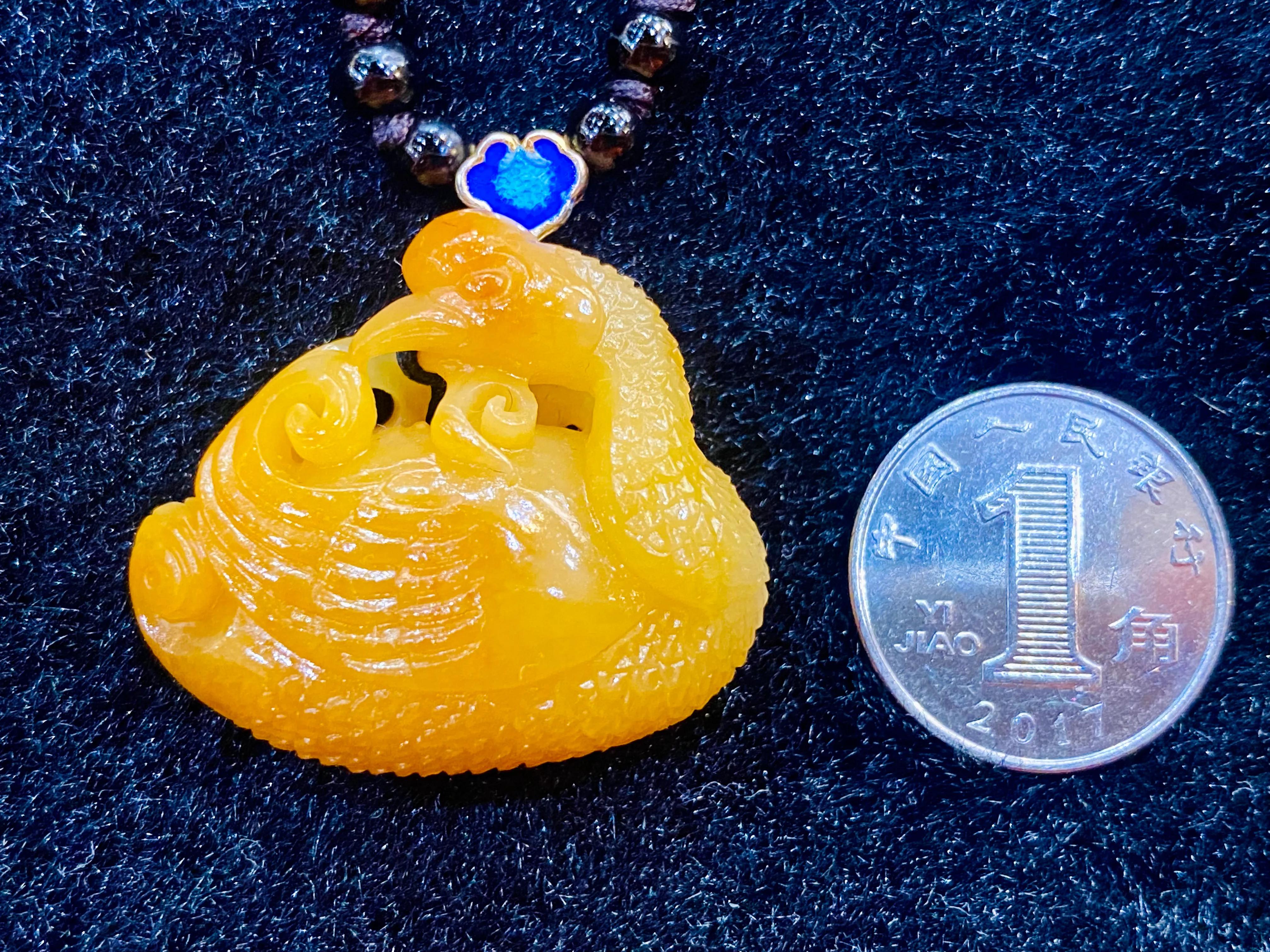 小挂件黄沁籽料,青海料仿黄沁籽料