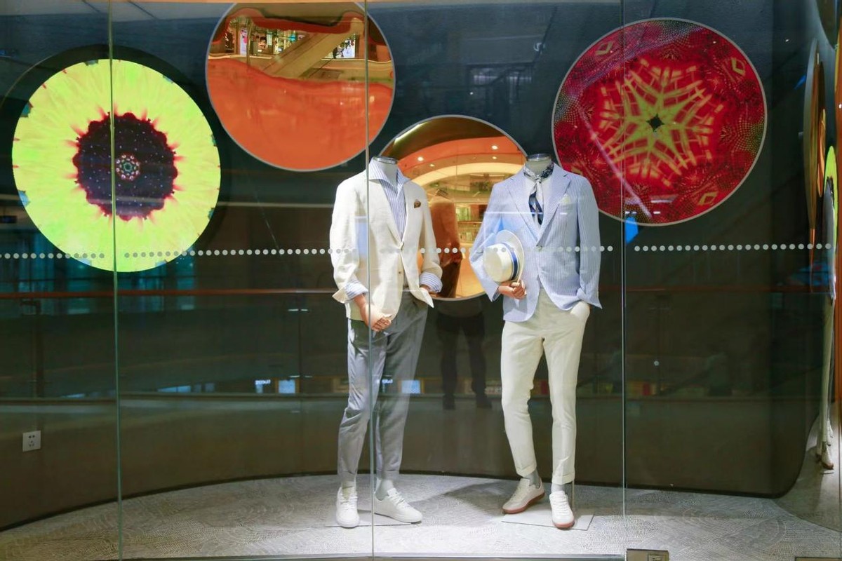 新生代西服WANTSUIT,西南首店落地成都万象城