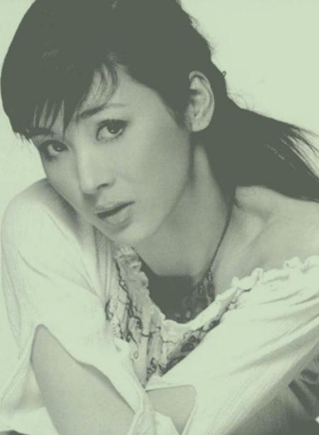 童蕾嫁给了富豪,童蕾离婚后再婚了吗