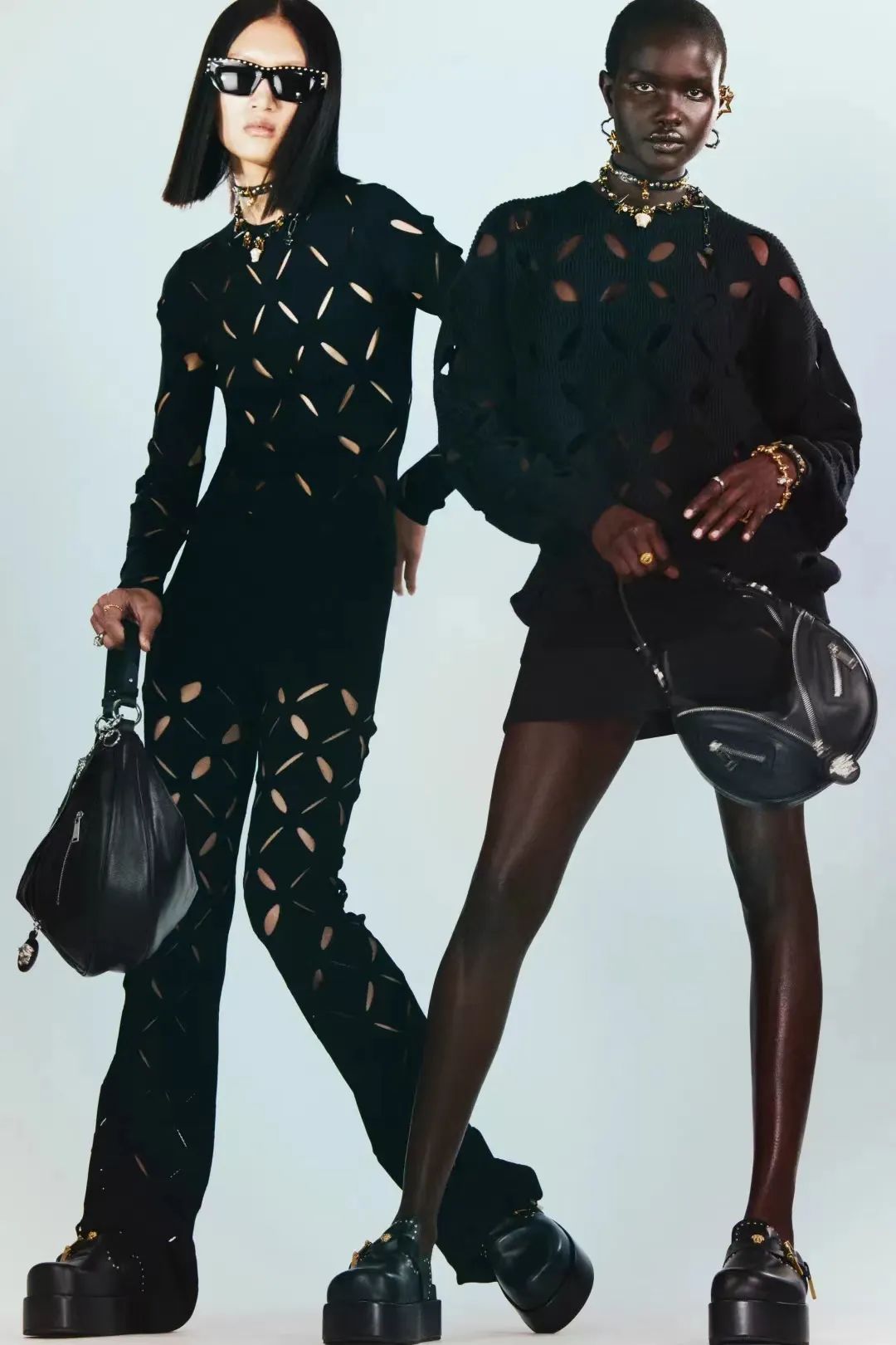 穿黑色套装,秋冬穿黑色套装