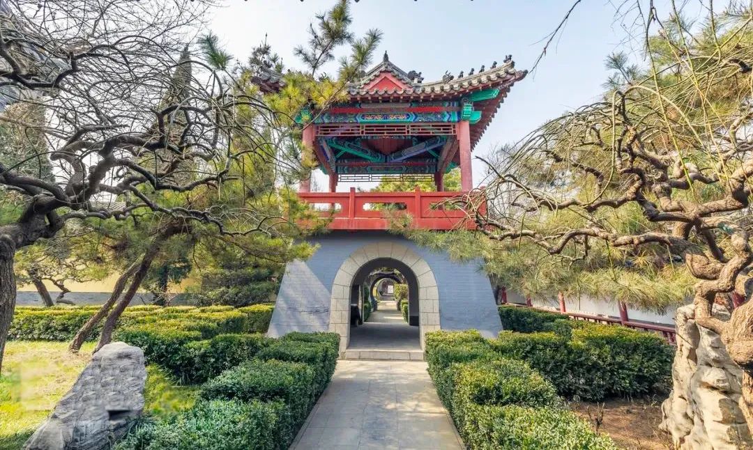 上海松弛感citywalk,淄博citywalk