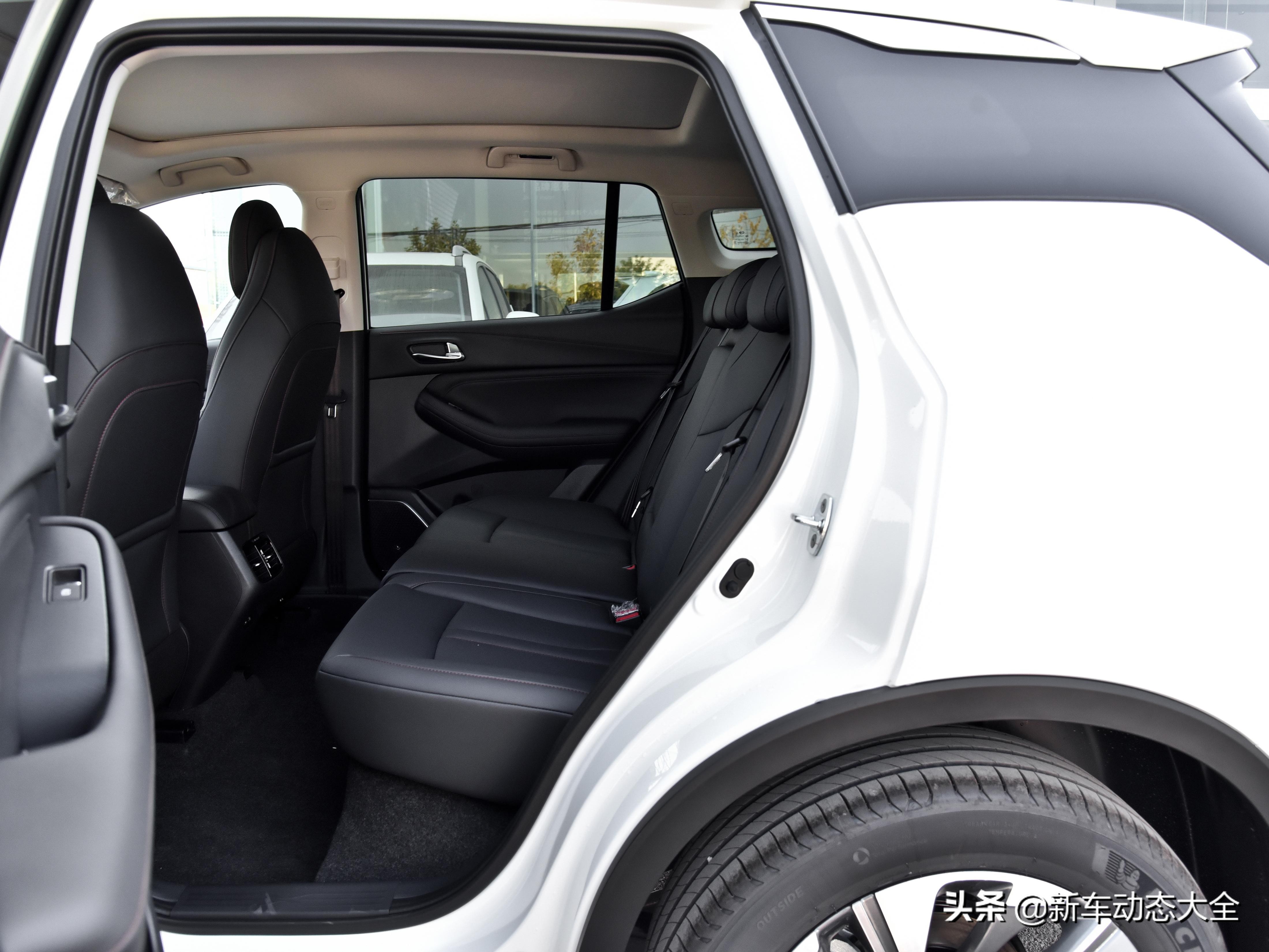 皮实耐用国产车,传祺gs4plus2.0t和瑞虎82.0t对比