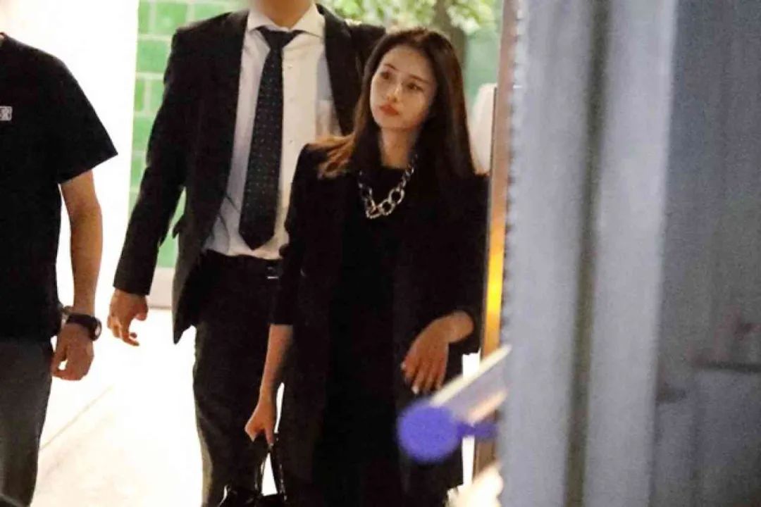 日本艺人的封神抓拍大盘点!狗仔真的很会…