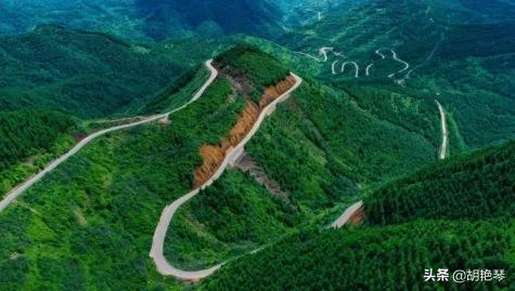 踏遍青山人未老——从毛*东泽**诗词看千姿百态的山