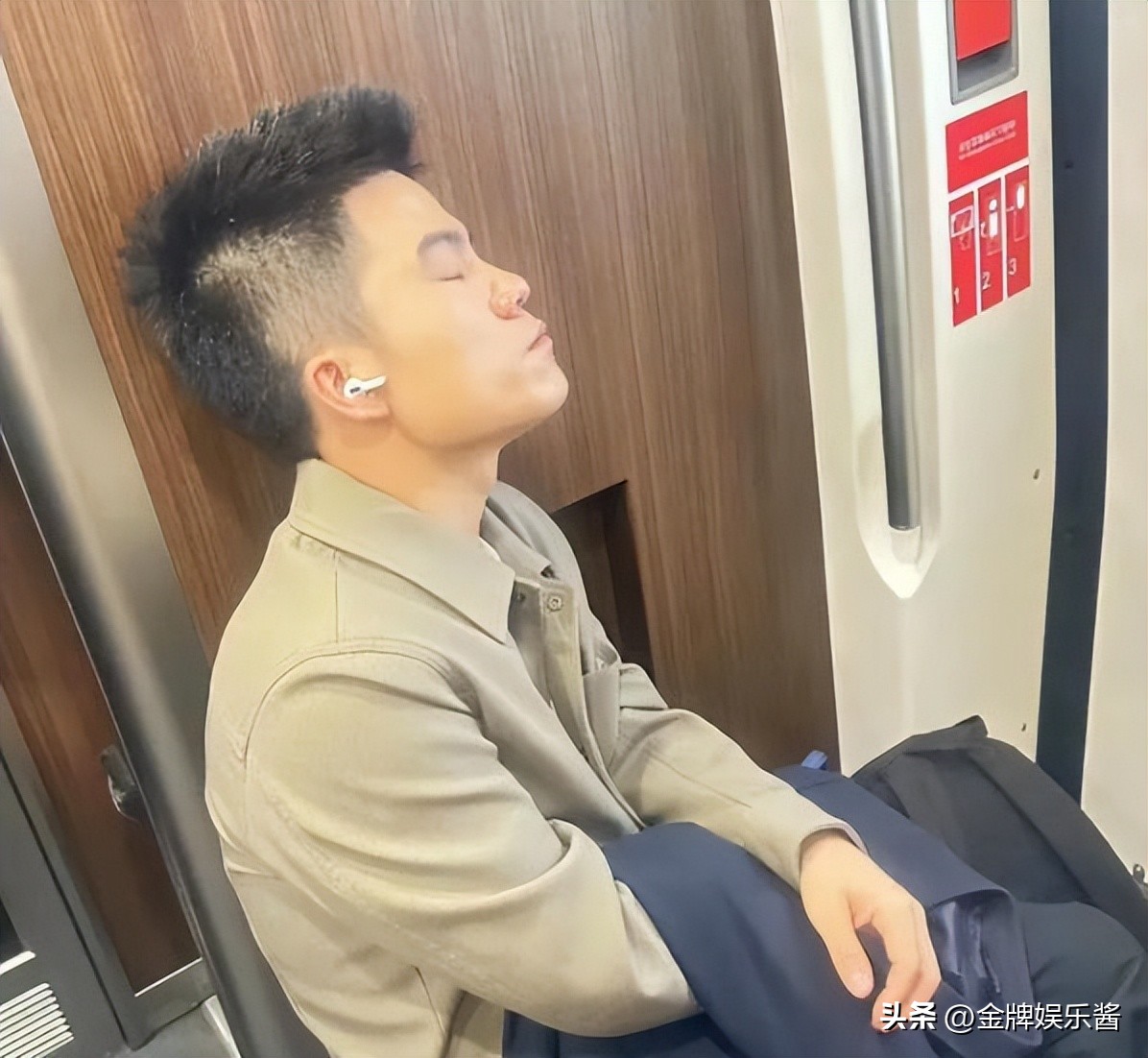 央视主持人对董宇辉的评价,董宇辉有可能成为主持人吗