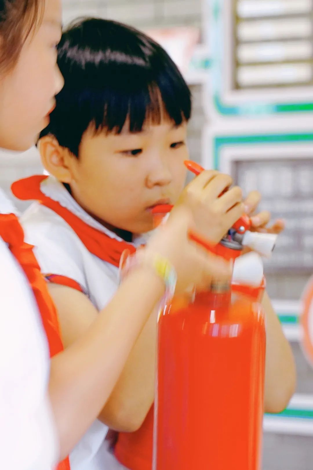 太原松侨小学是松庄小学吗,太原市迎泽区松侨学校