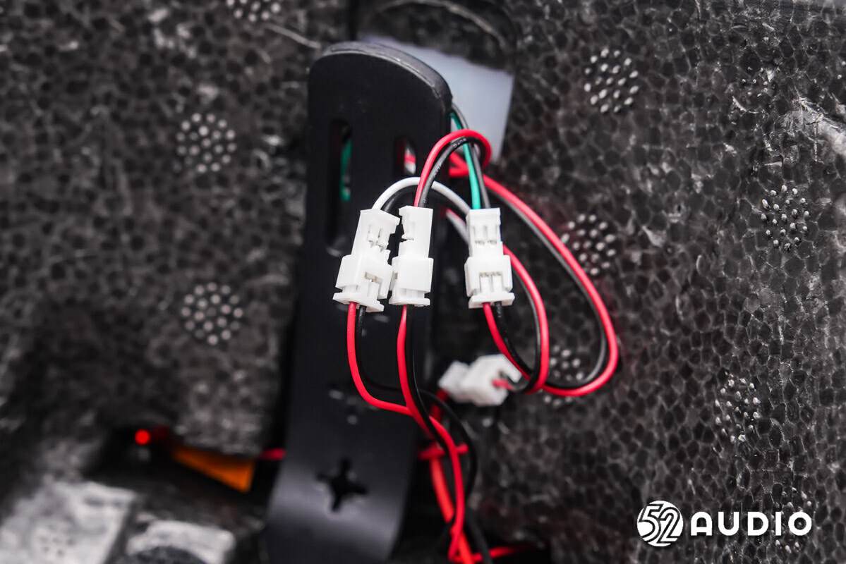 foxwear智能头盔补光,foxwear智能头盔使用方法