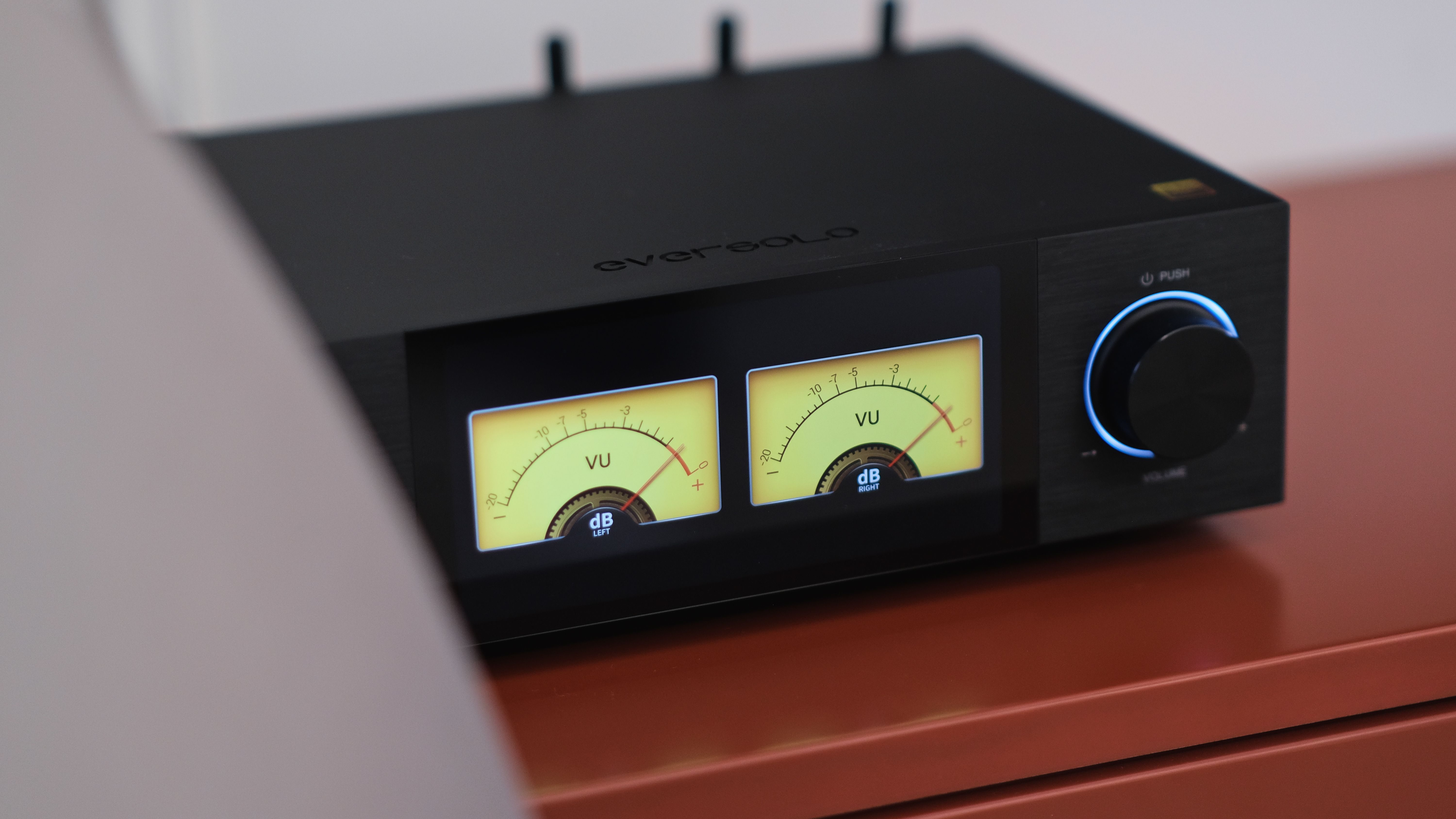 国产数播天花板——艾索洛的DMP-A6数播解码一体机使用体验