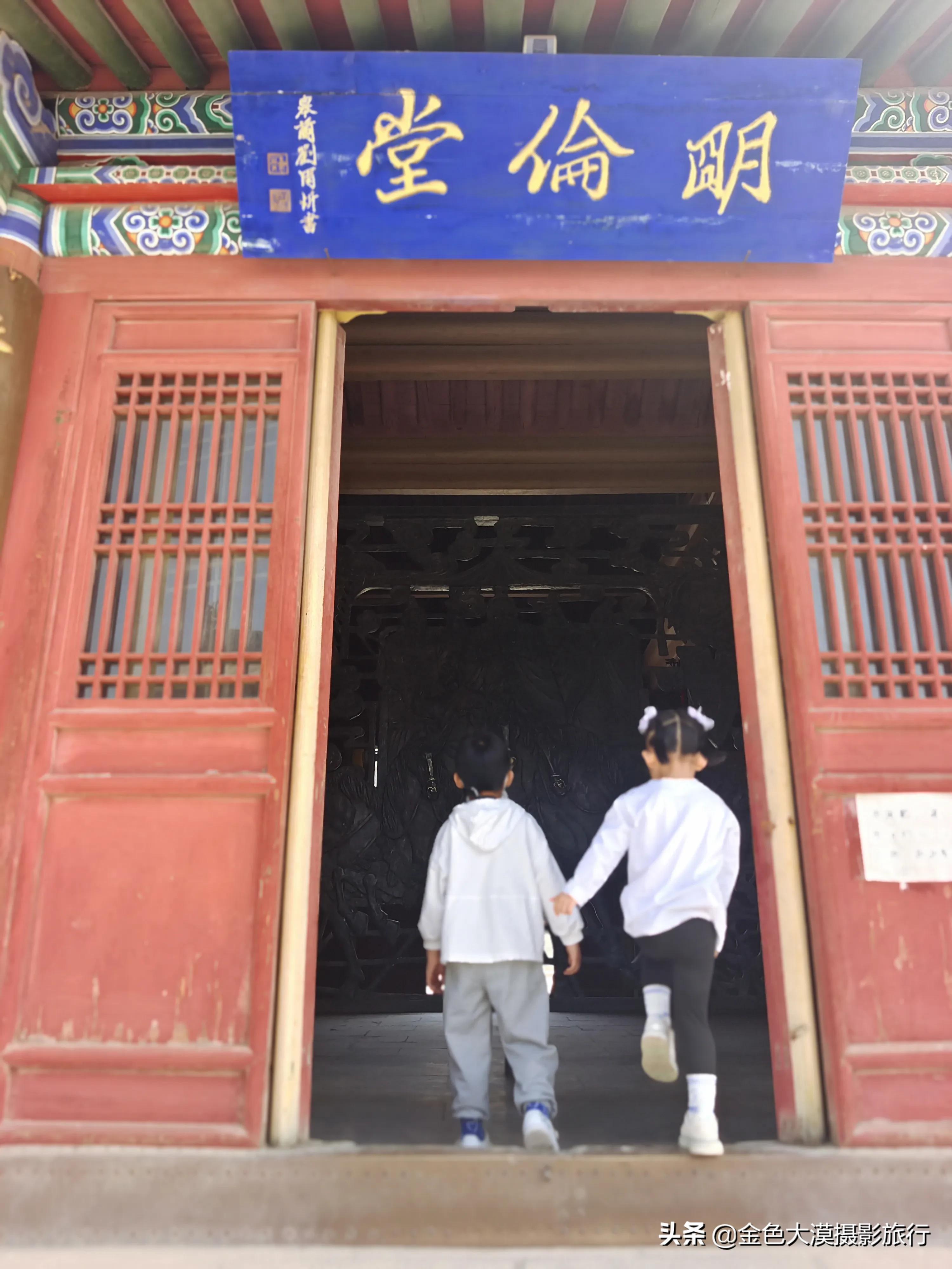 儿童摄影怎么拍出小孩的童真,儿童摄影拍照姿势大全