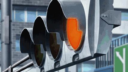 闯红灯是怎么样的才算闯红灯,闯红灯一般到什么位置算是闯红灯