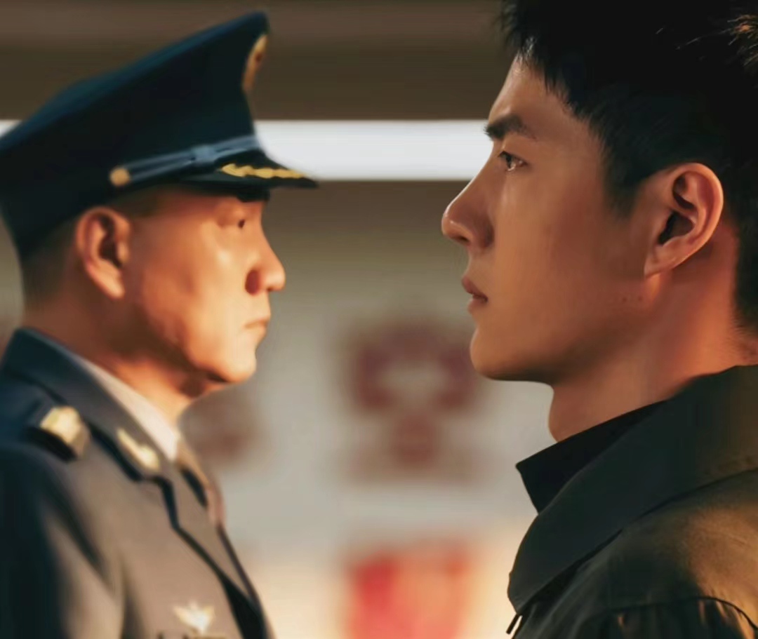 胡军演戏有多逗,王一博胡军长空之王对话