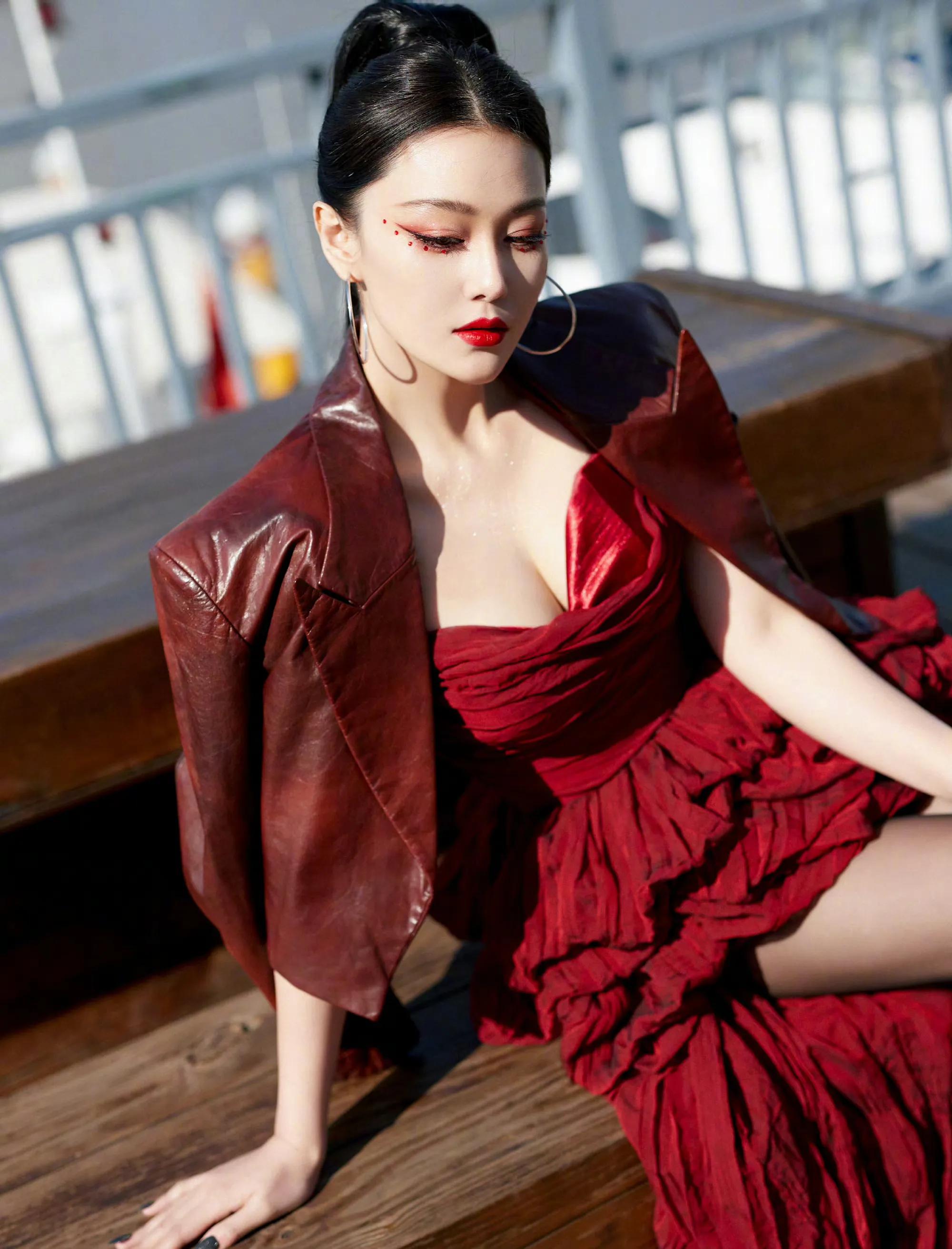 张馨予被称为是最美军嫂,军嫂张馨予全身照曝光