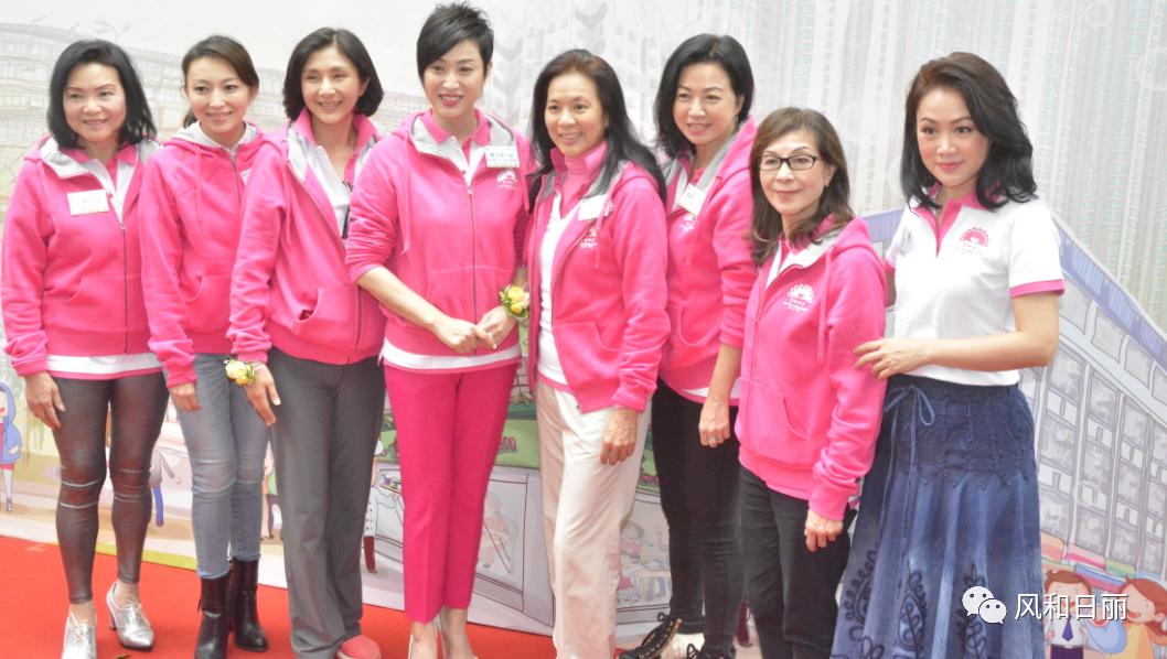 《珠光宝气》俪群会之「名媛团体观察」:抱团也是技术活