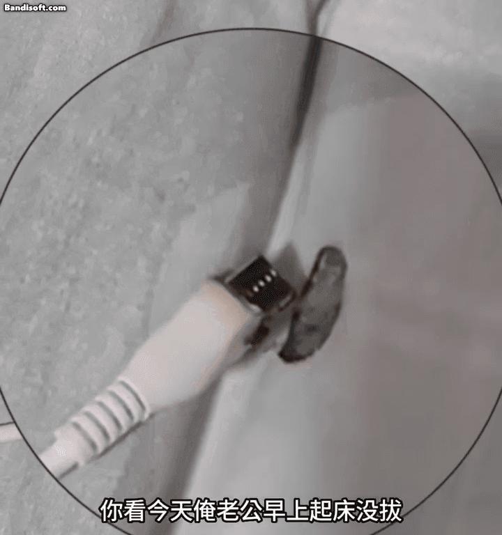 充电器用完拔不拔,充电器不拔会爆炸吗