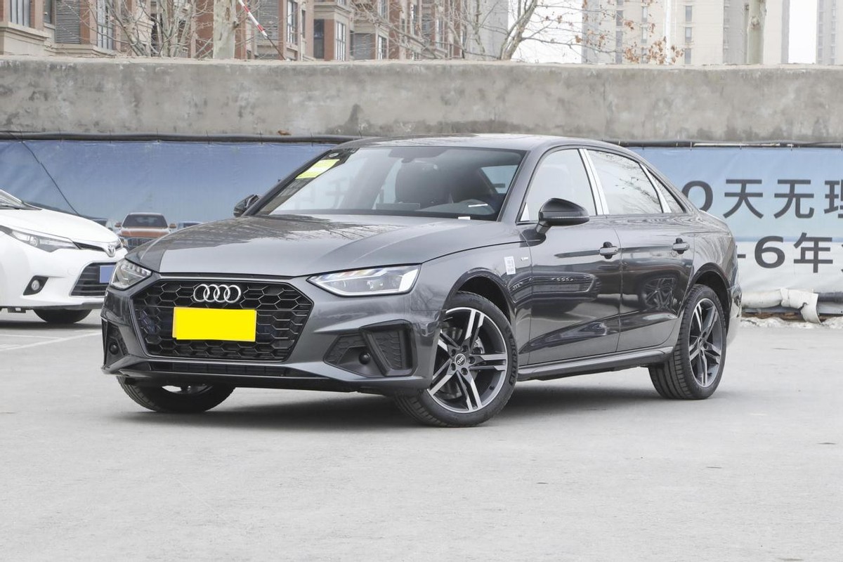 奥迪a4l2022款45tfsiquattro,2022款奥迪a4l45tfsiquattro配置