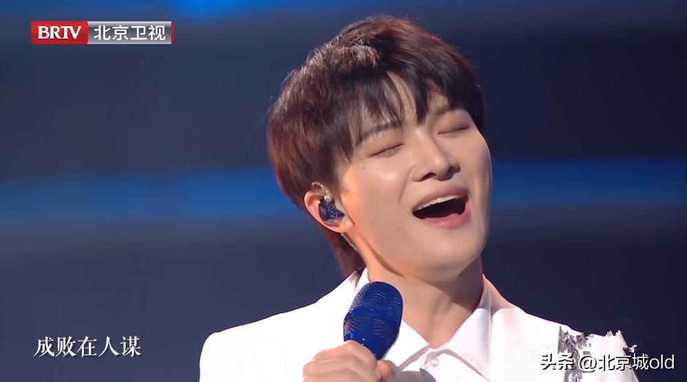 谷建芬音乐会周深完整版,周深与谷建芬第一次见面的视频