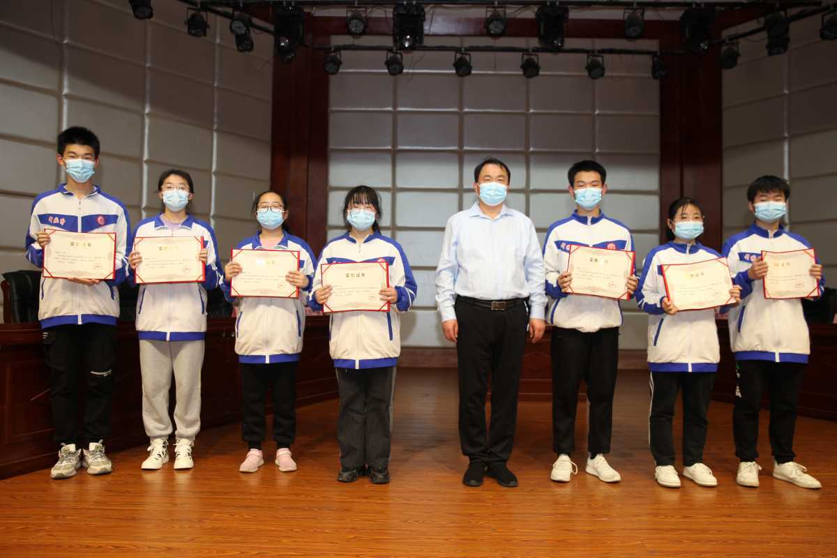 鹿邑学生聚众斗殴,鹿邑校园打架