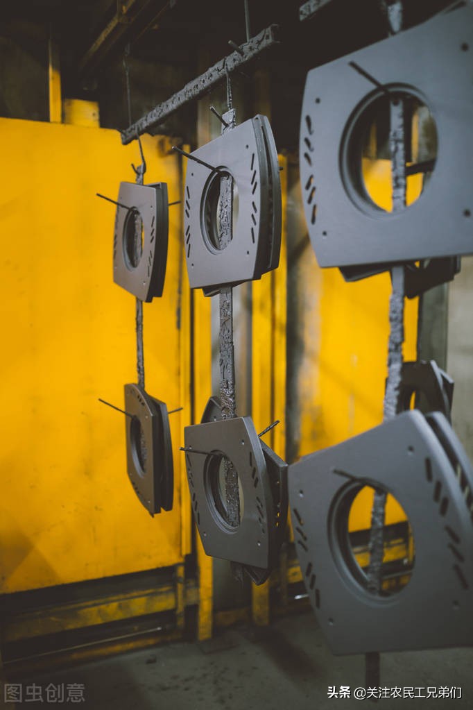 喷漆工怎么找活干,喷漆工一天可以干多少个工作