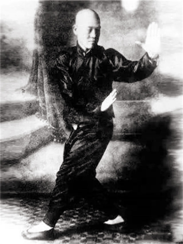 八卦旋转方向,八卦转掌和走圈一样吗