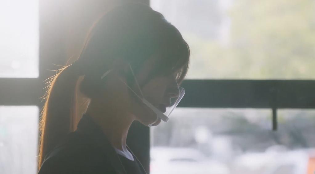 收视破2.1，女主角一出场就牢牢抓住了我眼球，这剧要火了