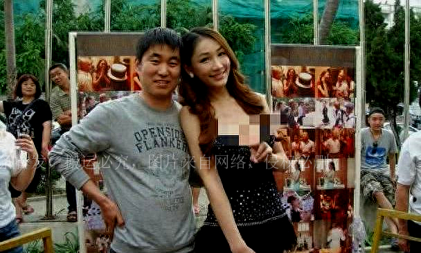 最美人妖妮莎嫁入中国富豪采访,泰国最美人妖王后妮莎